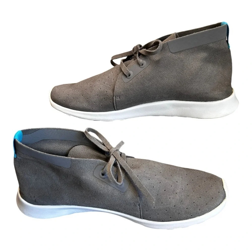 Native Apollo Chukka Boots Gray/White Suede – Men’s 7 / Women’s 9
